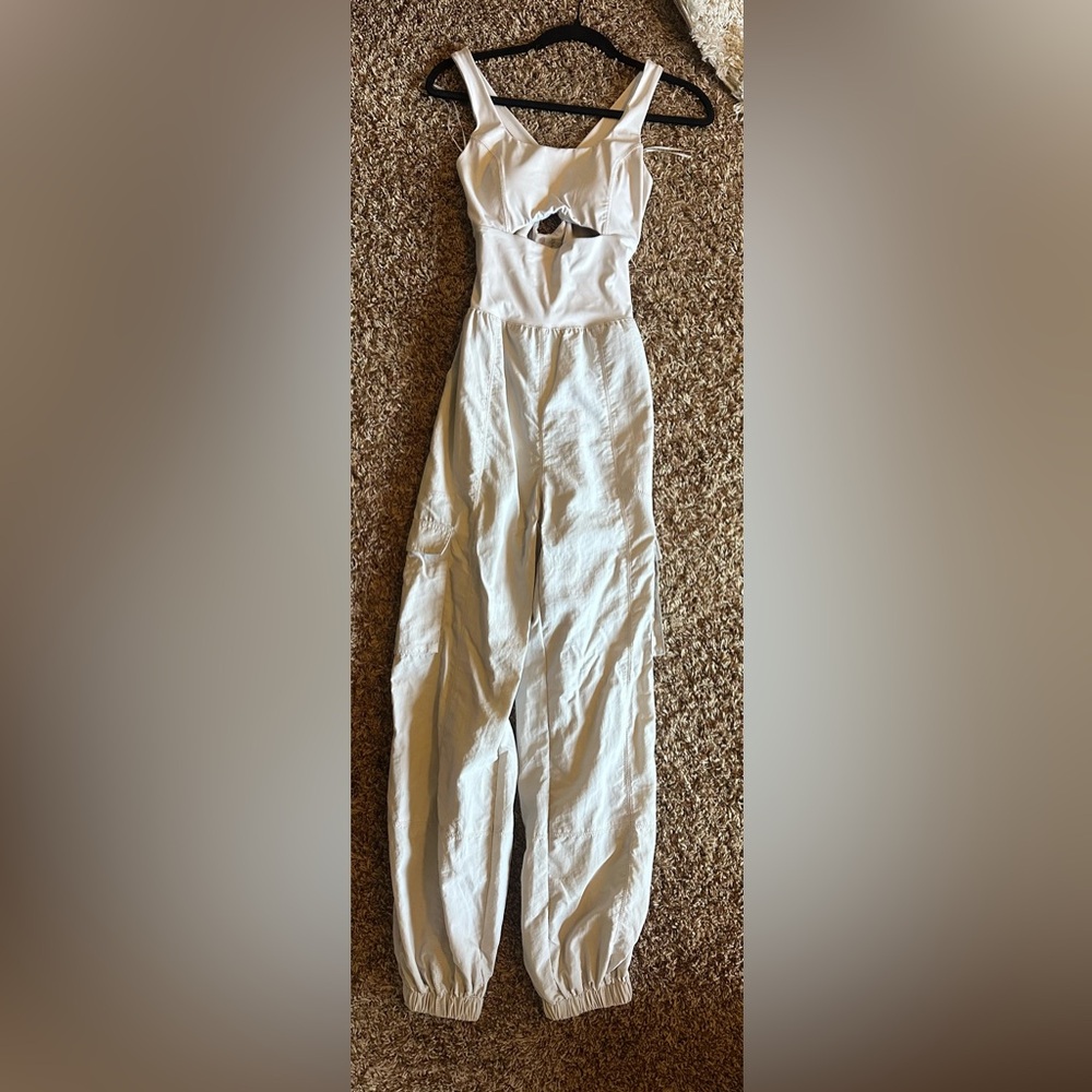 White Sleeveless Jumpsuit